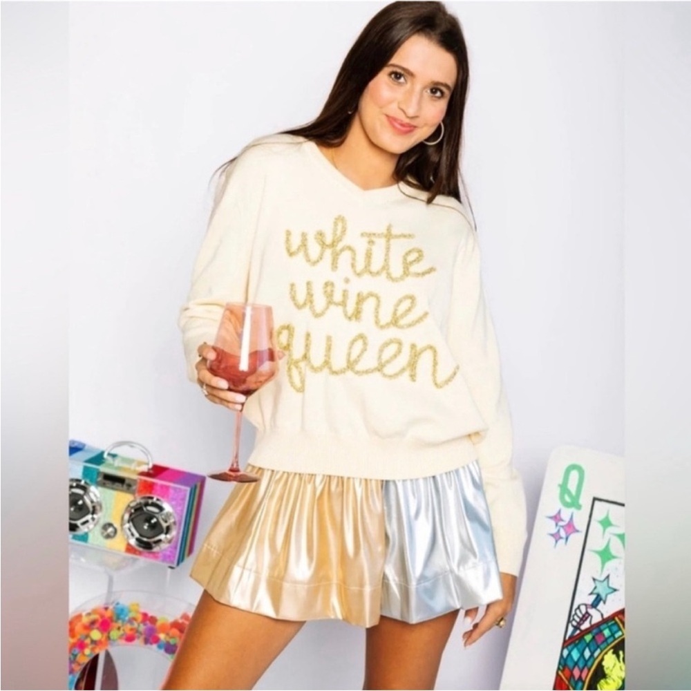 Queen of Sparkles White Wine Queen Sweater Medium